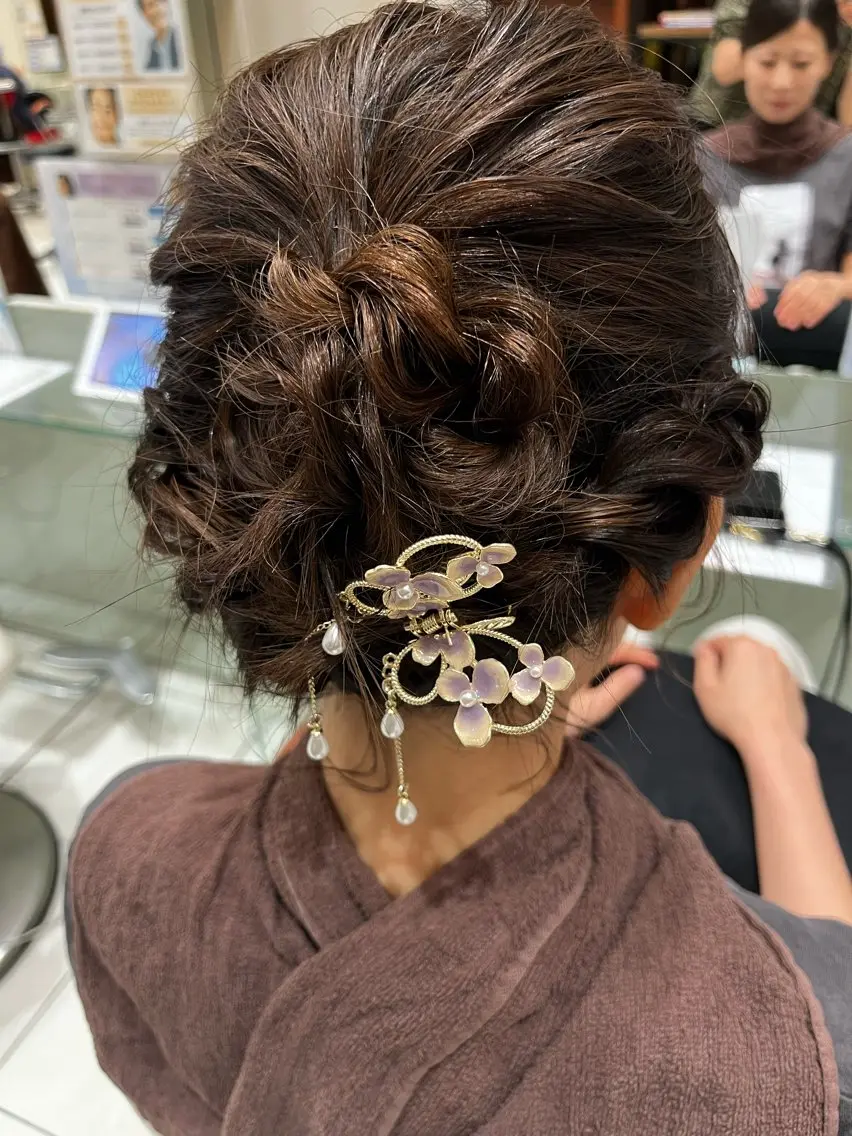 ヘアアレンジ 重留 梨々のヘアスタイル