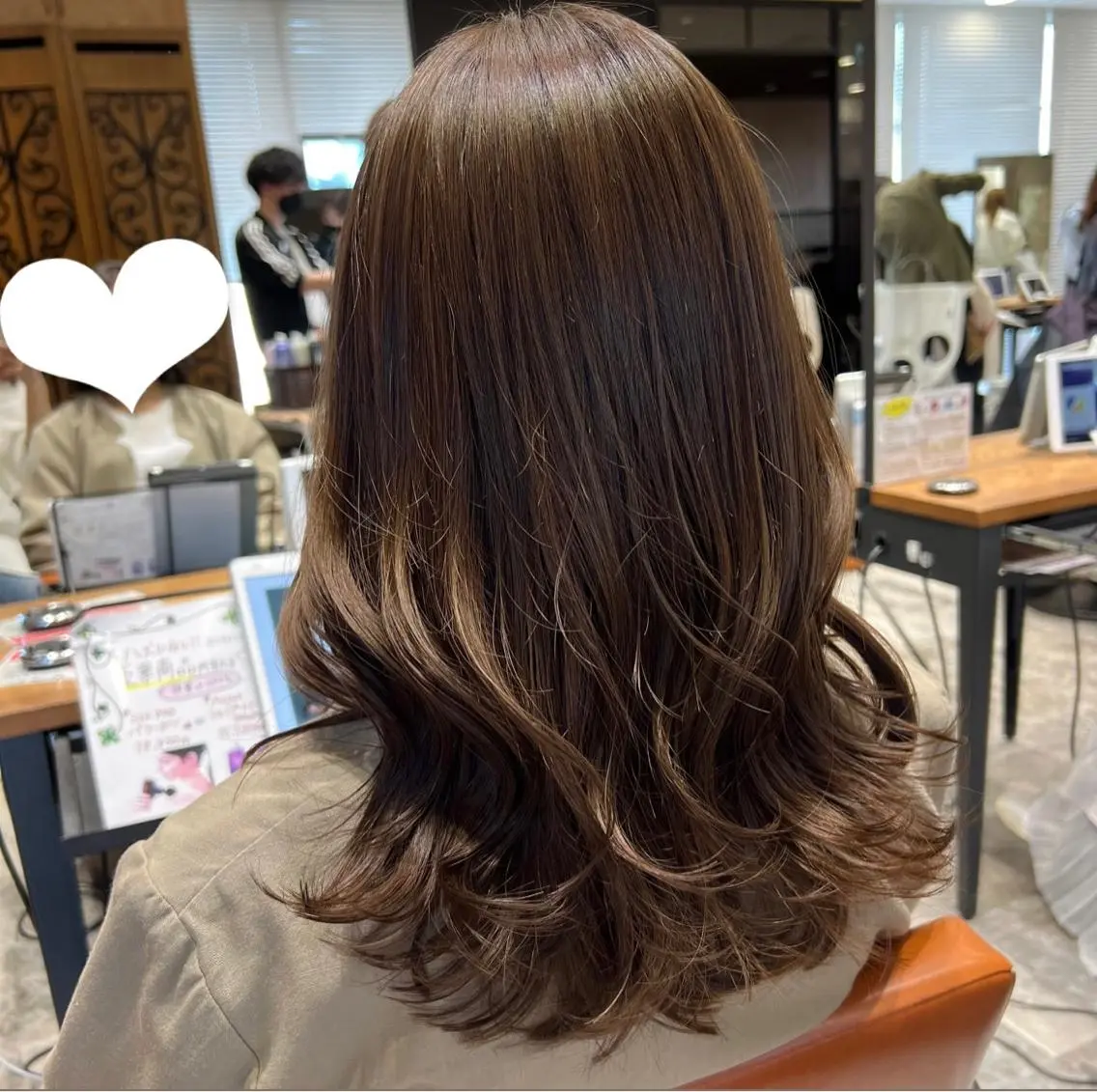 セミロング レイヤーカット 🧡くびれヘア/前髪 顔周り🧡久原結衣のヘアスタイル