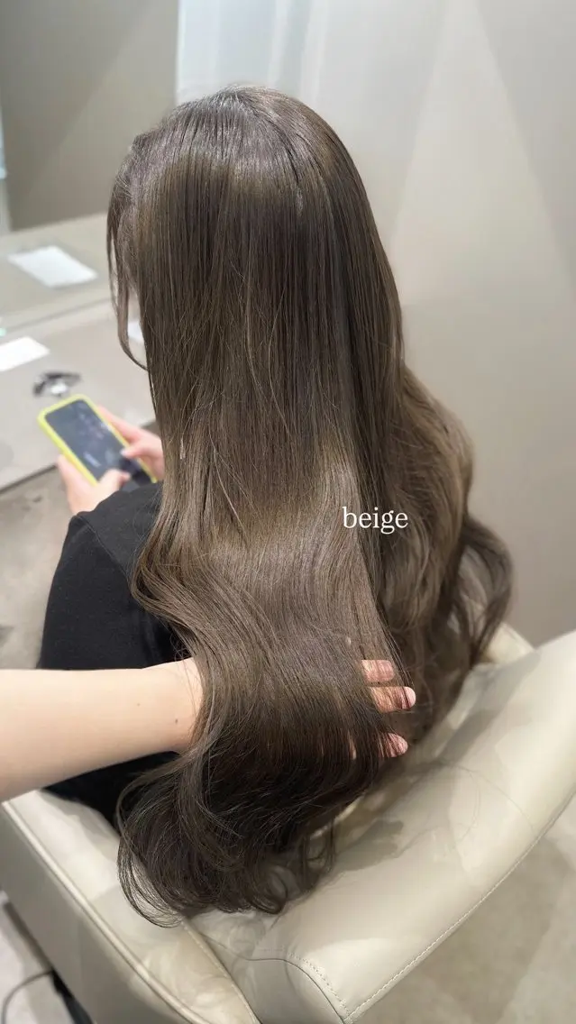 ロング 透明感/赤み消し reikoのヘアスタイル