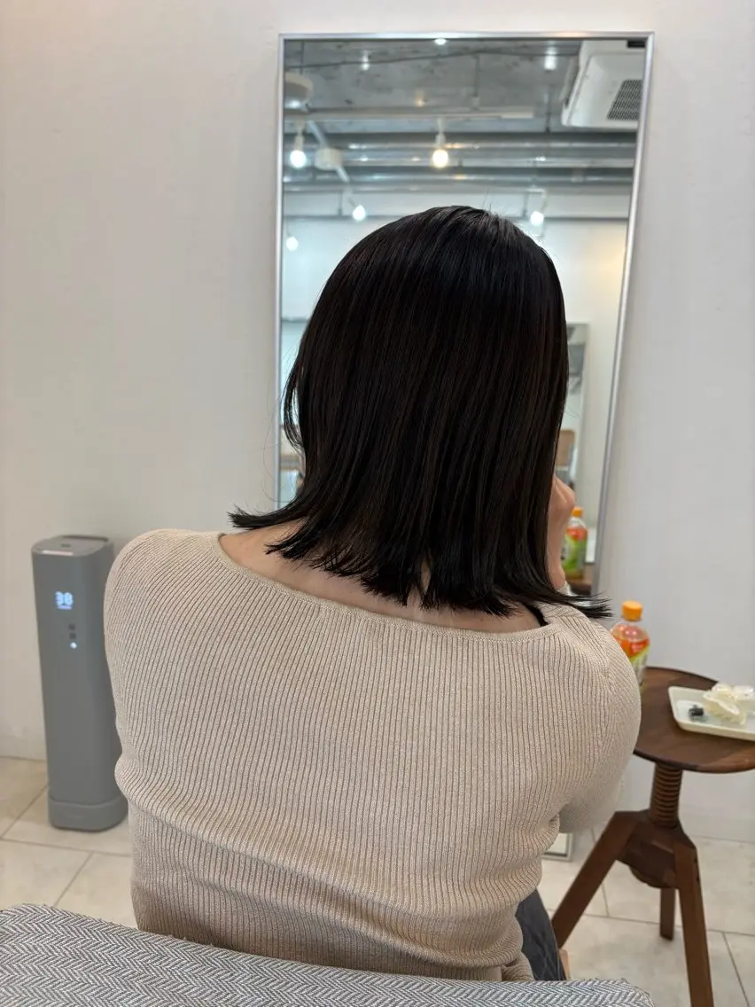 ミディアム カラー 透明感カラー ハイライトカラー ハイライト カット ヘアカラー eri kinjoのヘアスタイル