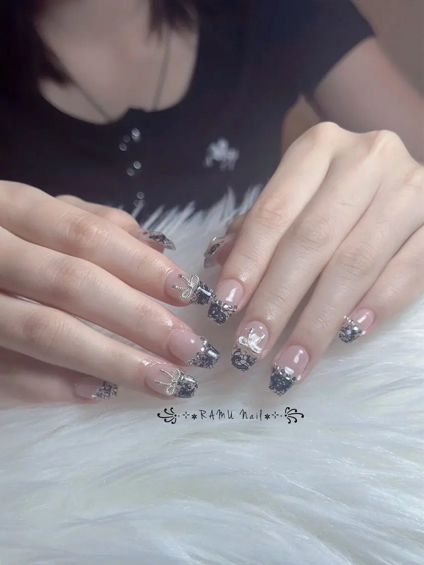 ネイル キラキラネイル マグネットネイル ミラーネイル ピンク 夏ネイル ハンドネイル RAMU Nail 恵比寿店のネイルデザイン