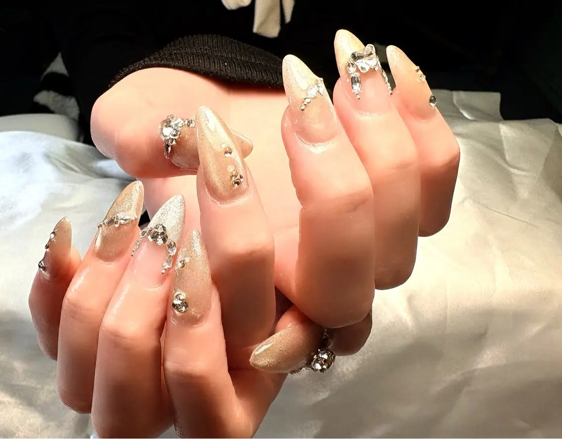 🖤新規限定🖤長さ出し10本無料|持ち込みやり放題の写真