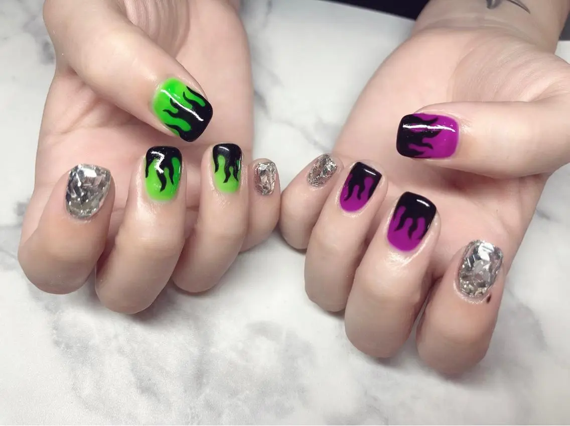 ネイル ジェルネイル パラジェル 夏ネイル Nail&eye Belire 新宿のネイルデザイン