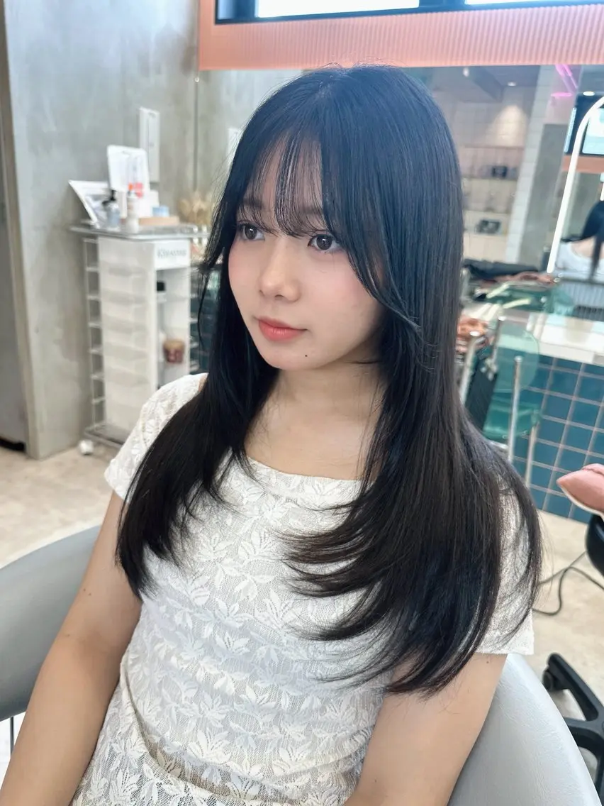 ロング レイヤーカット 縮毛矯正 トリートメント カット 縮毛矯正 トリートメント ✨縮毛矯正✨レイヤー ホウダカズヒロのヘアスタイル