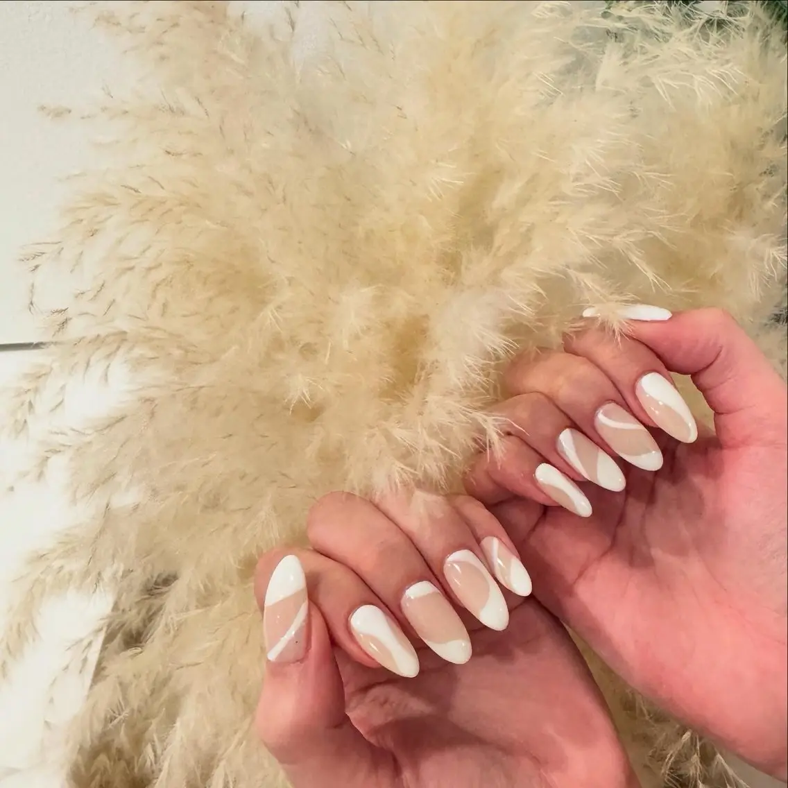 🧚‍♀️ニュアンスネイル🧚‍♀️（オフあり）→アートの細かさによりお値段が変更する場合もございます🙇🏻‍♀️⸒⸒の写真