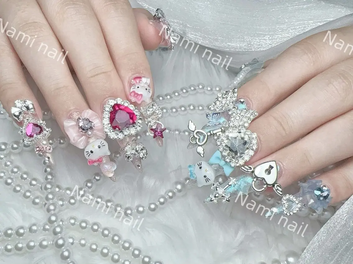 ネイル 長さ出し ガーリー 韓国ネイル ロングネイル 持ち込み ハンドネイル Nami nail salonのネイルデザイン