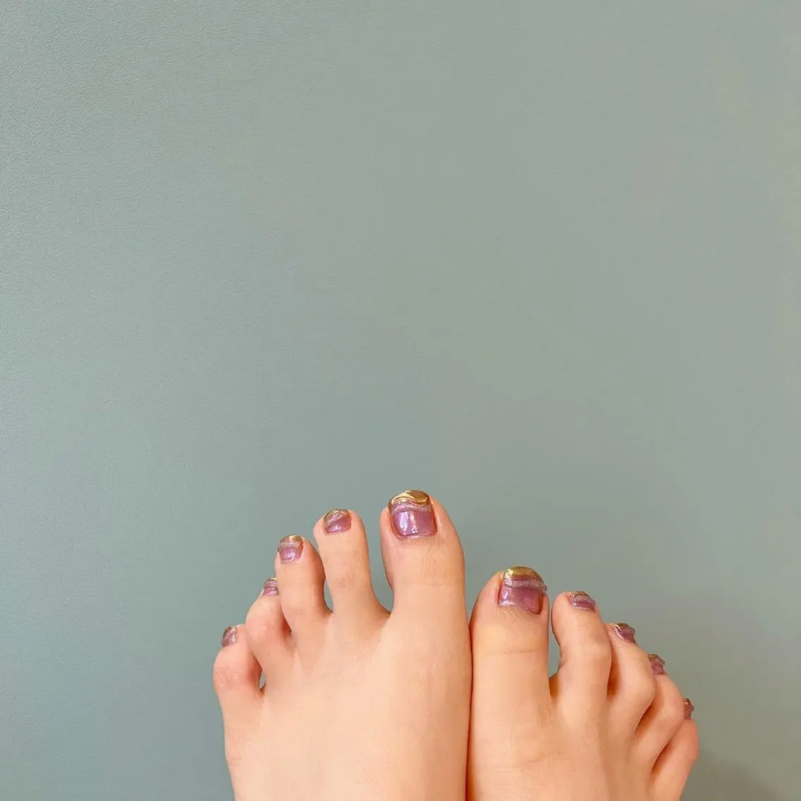 ネイル フットネイル nailsalon ULLのネイルデザイン