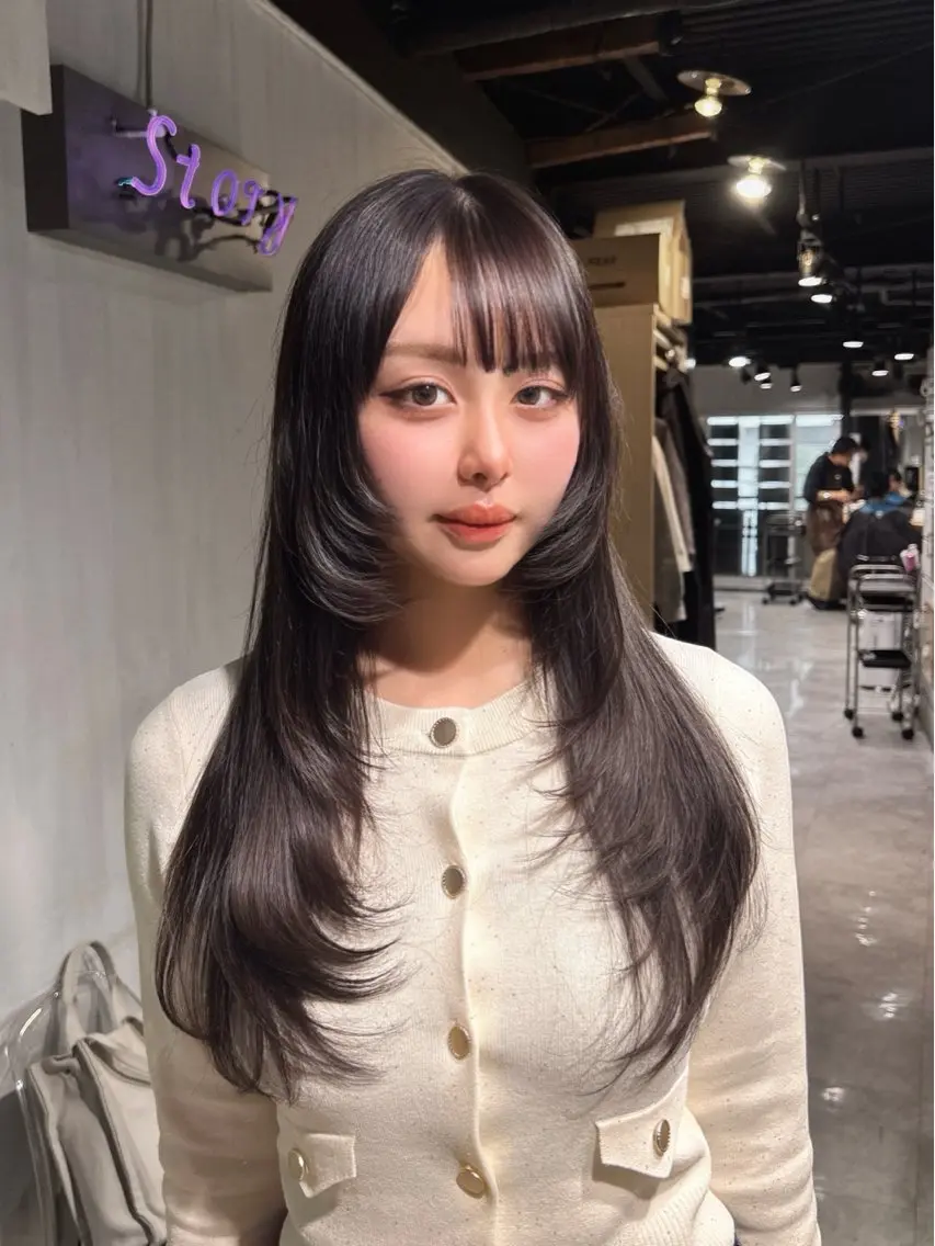 ロング 韓国風カラー 姫カット 韓国風ヘア レイヤーカット ワンホンレイヤー MEI🎀レイヤー 🎀韓国styleのヘアスタイル