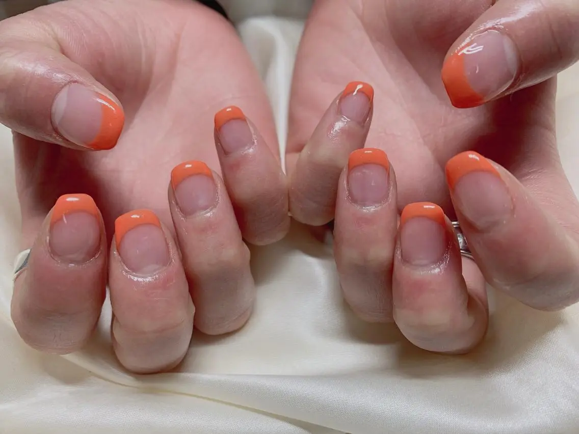ネイル フレンチネイル mogunail &blowのネイルデザイン