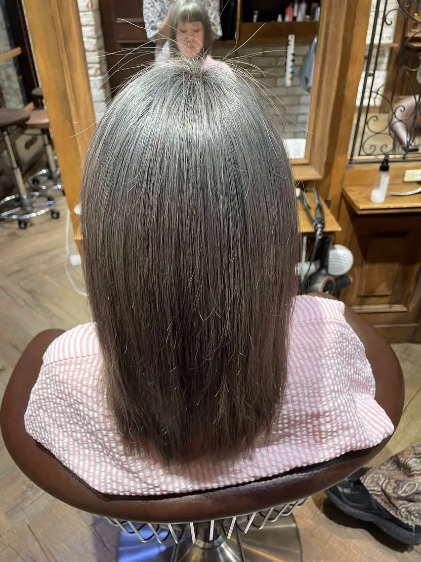 ショート 縮毛矯正 Cloe中野 京坂 珠輝のヘアスタイル
