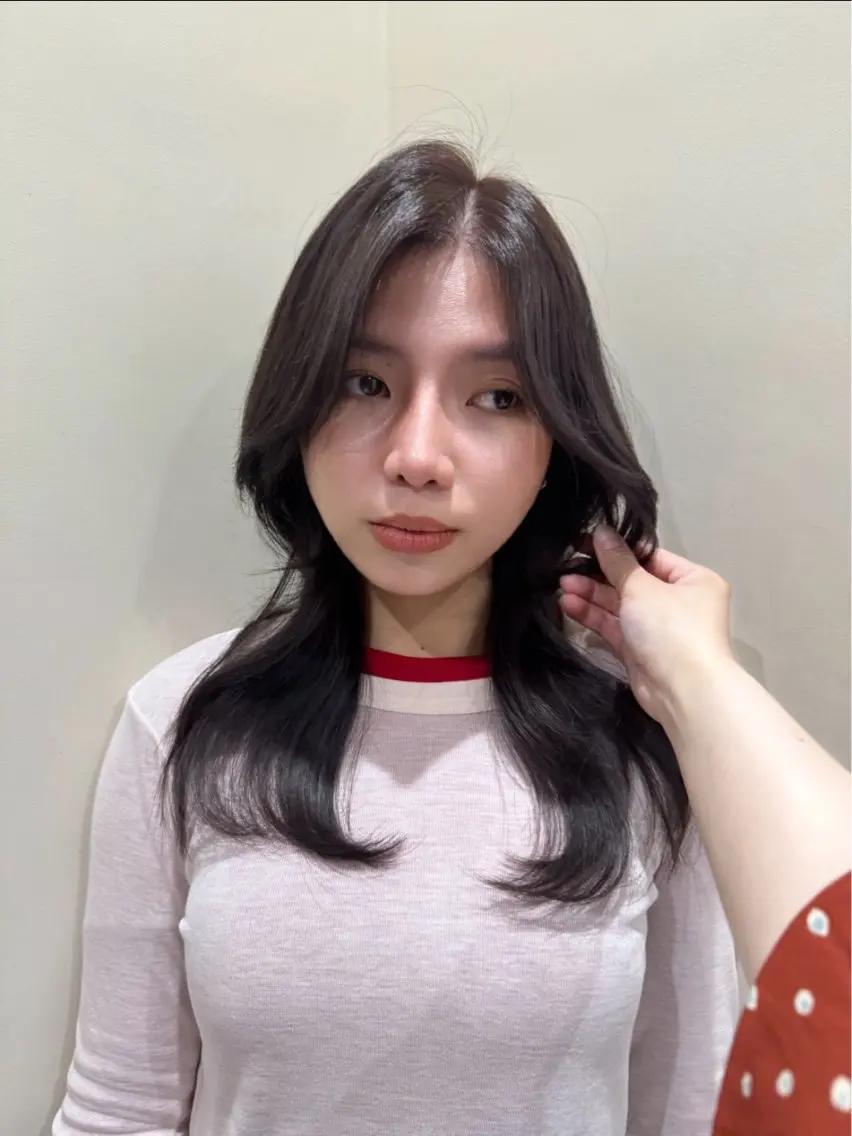 ミディアム カラー ヘアカラー 上野 心華のヘアスタイル