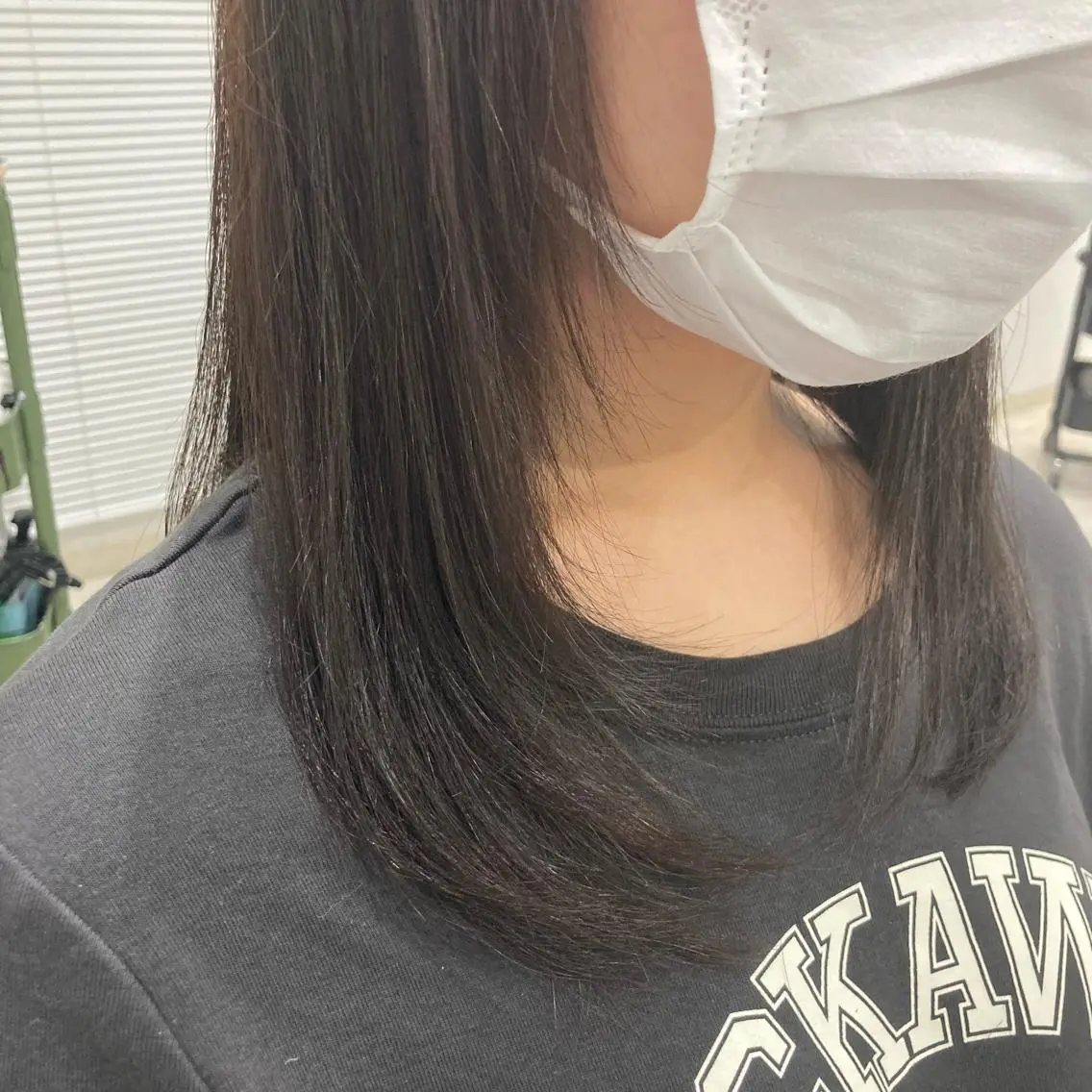 セミロング レイヤーカット ピンクカラー🎀 米津 美佑のヘアスタイル
