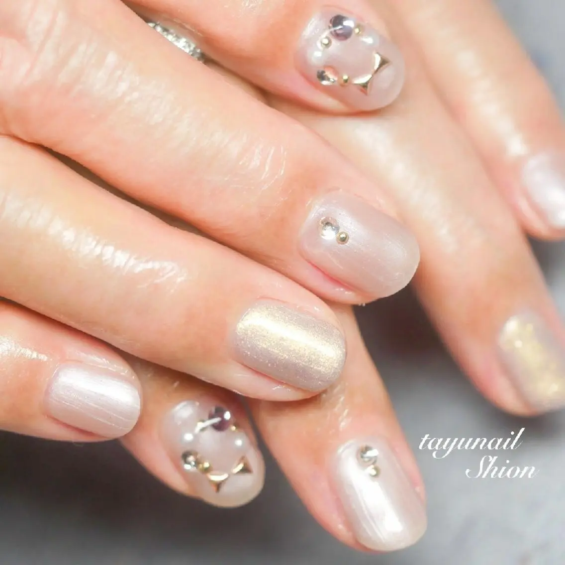 ネイル アートネイル ブルー ジェルネイル パラジェル 冬ネイル ネイルサロン 【たゆnail】のネイルデザイン