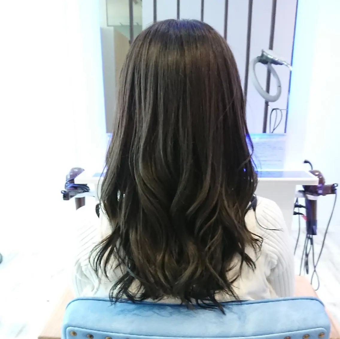 セミロング カラー ヘアアレンジ 小林 伸行のヘアスタイル