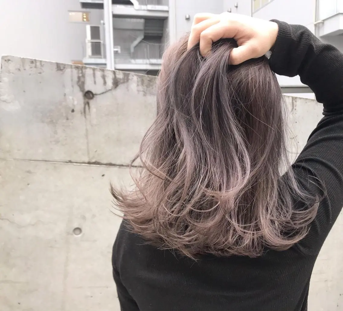 ミディアム カラー ベージュカラー ラベンダーカラー 心斎橋なんば 大野竜輝のヘアスタイル