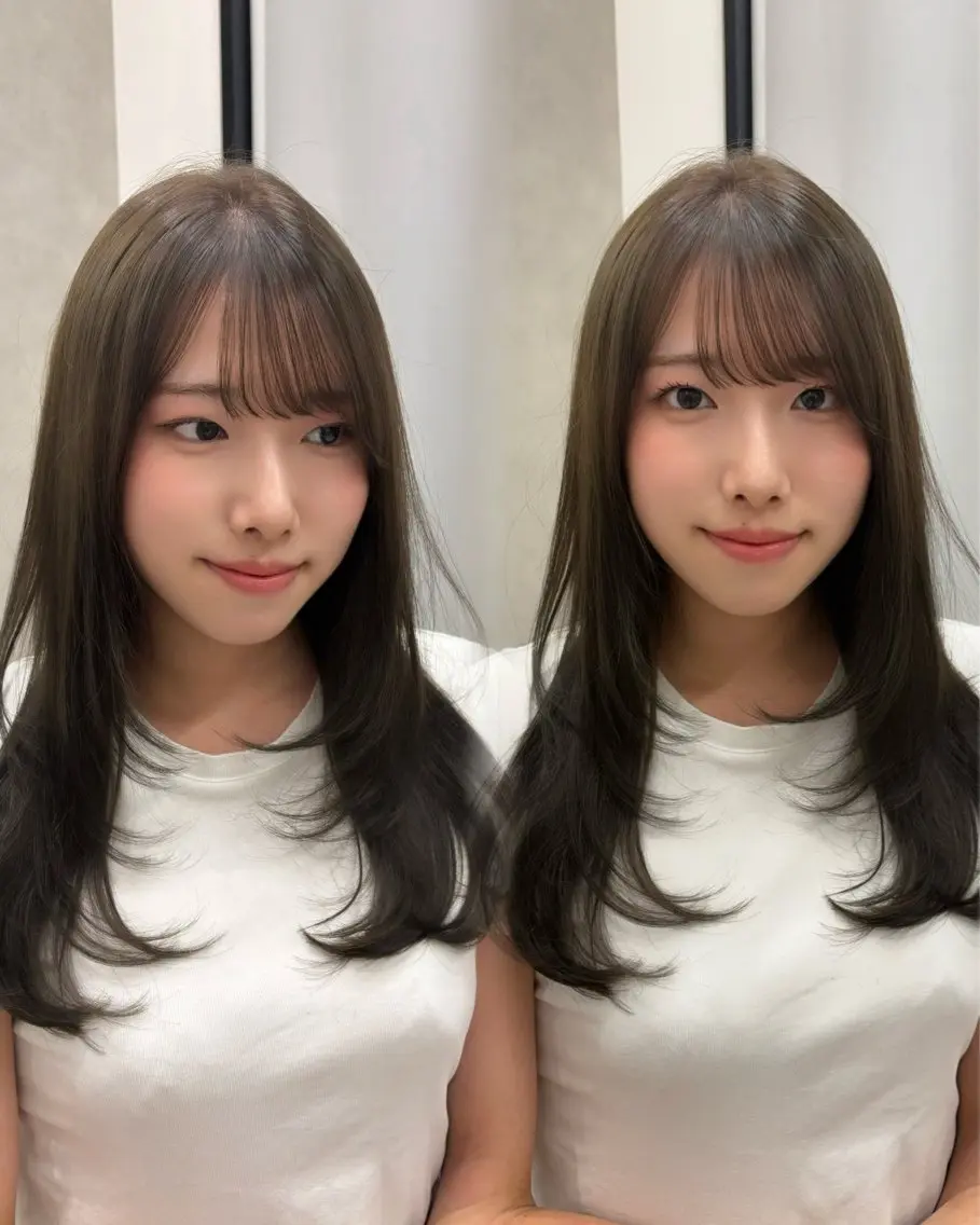 セミロング 透明感color♡ Ibukiのヘアスタイル