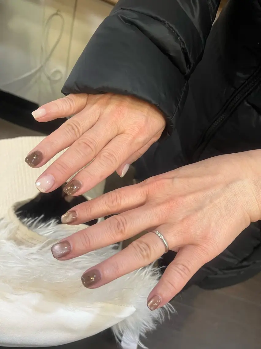 ネイル フラッシュネイル マグネットネイル ニュアンスネイル シンプルネイル バレンタイン SAKU nail 作島茜のネイルデザイン