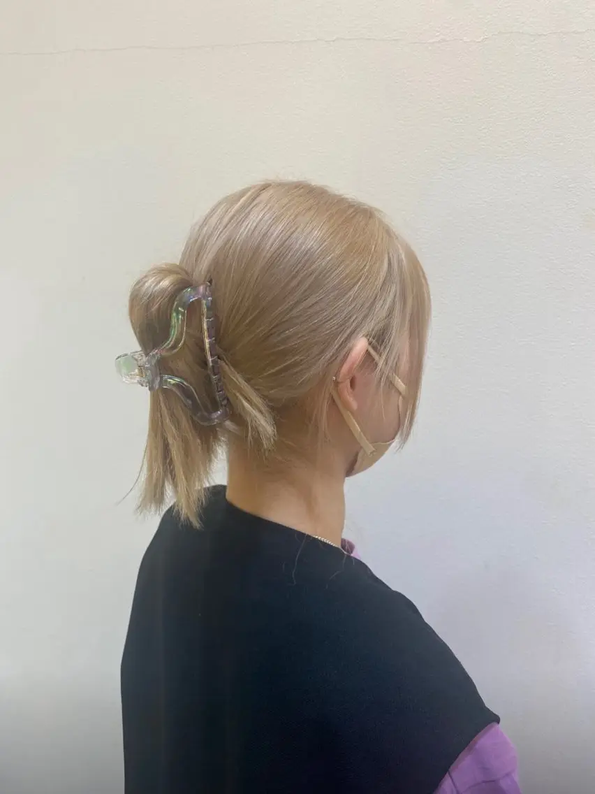ロング カラー ブリーチ ラベンダーカラー ピンクカラー ピンクラベンダー カット 縮毛矯正 Nanaha /レイヤーカットのヘアスタイル