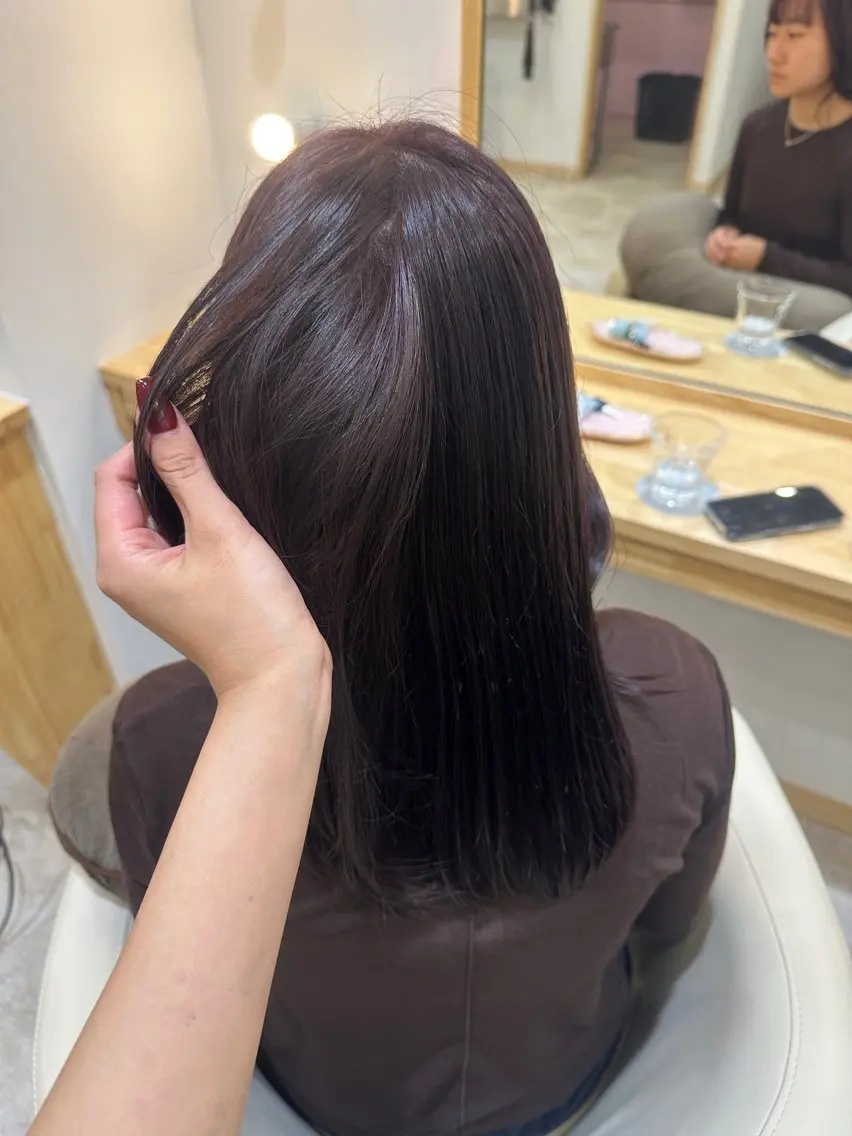 セミロング カラー ヘアカラー トリートメント 淡い暖色・ラベンダー ♡レイヤー🩰ノアのヘアスタイル