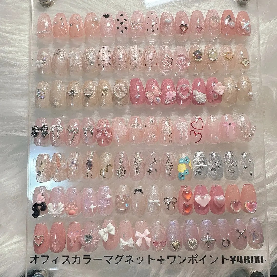 ネイル ハンドネイル Nailsalon Re: Annaのネイルデザイン