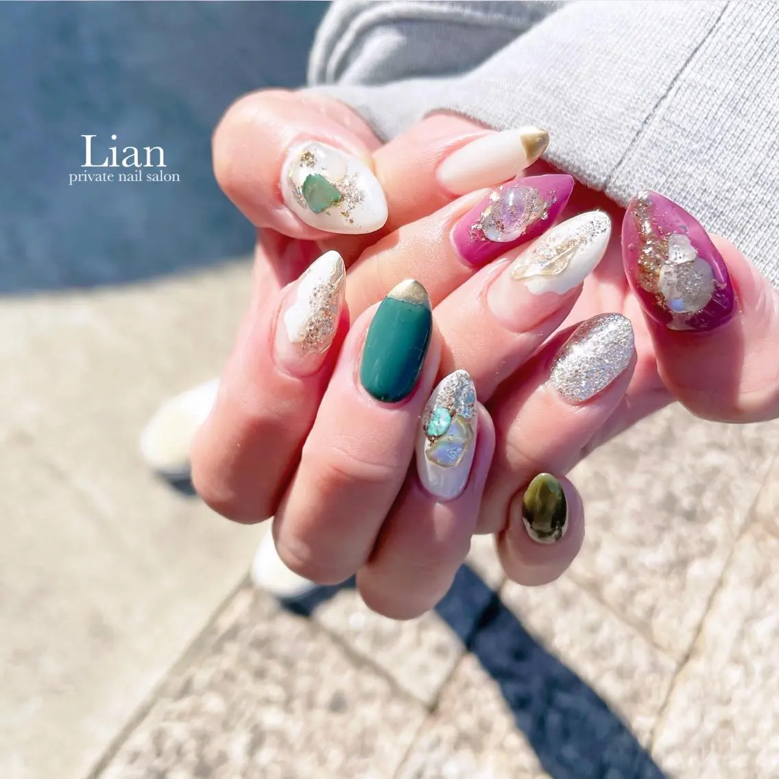 ネイル ミラーネイル ニュアンスネイル nailsalon Lenoaのネイルデザイン