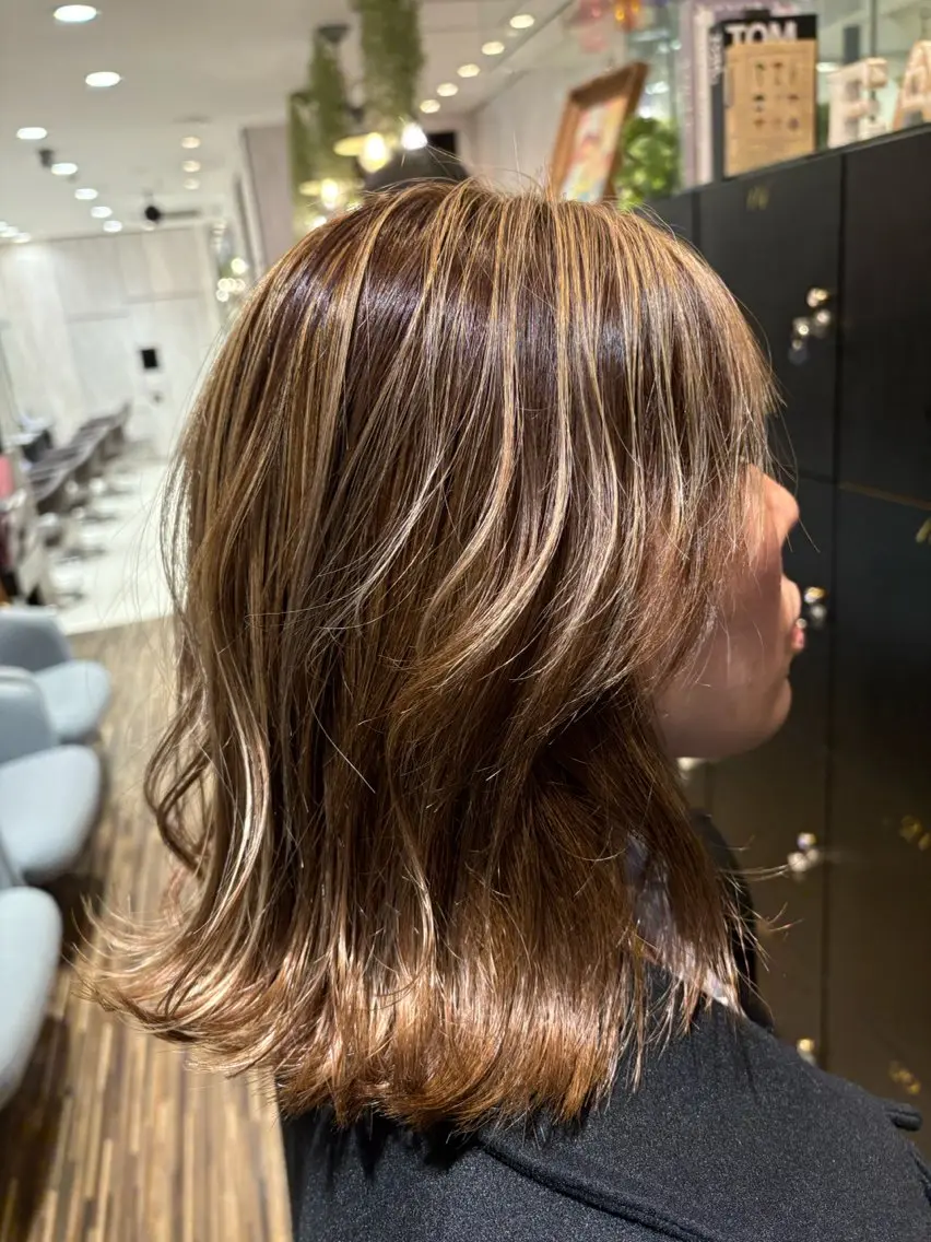 ミディアム カラー ヘアカラー トリートメント 山本 龍亜のヘアスタイル