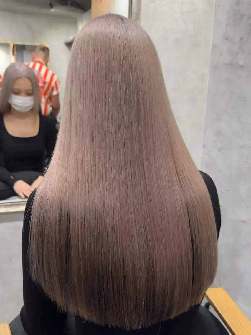 ロング ヘアカラー トリートメント ハイトーン/ブリーチ MAYURI🌺横浜のヘアスタイル