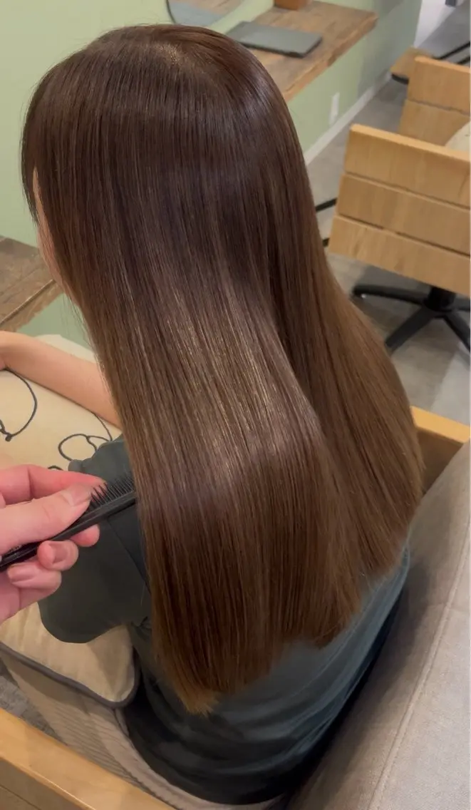 ロング レディースカット 「yuya」のヘアスタイル