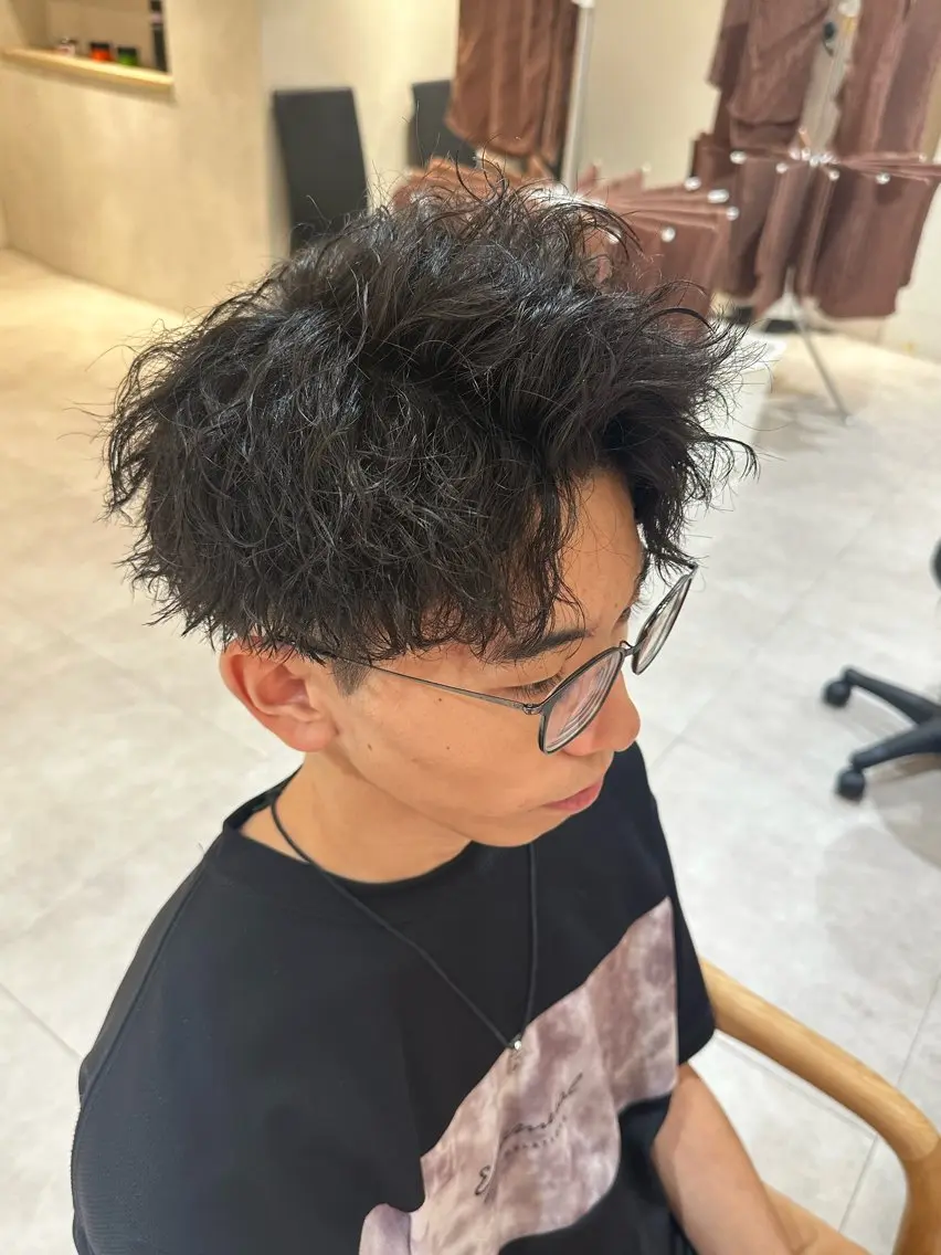 パーマ メンズ アップバング カット パーマ トリートメント 【パーマの達人】 💎メンズ特化🔥徹のヘアスタイル