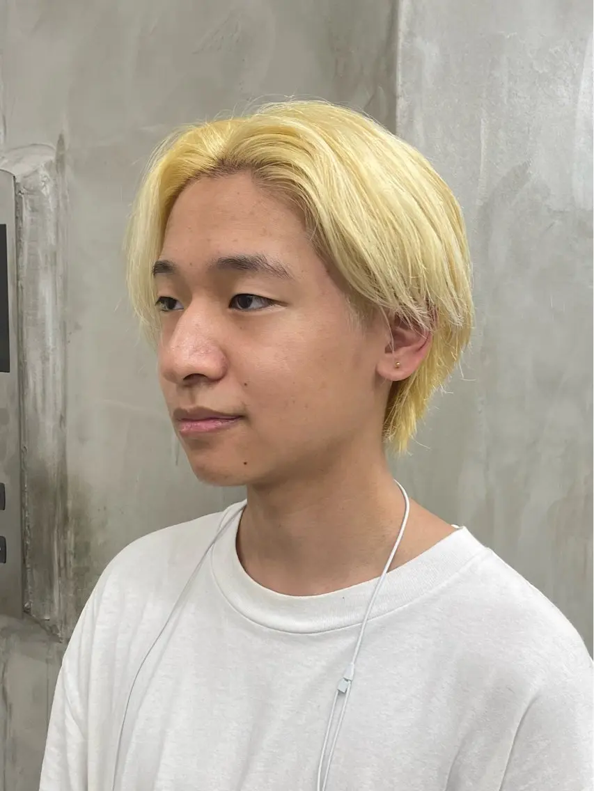 カラー メンズ メンズブリーチ ブリーチ ケアブリーチ カット ヘアカラー トリートメント メンズカット パーマ[佐橋]のヘアスタイル