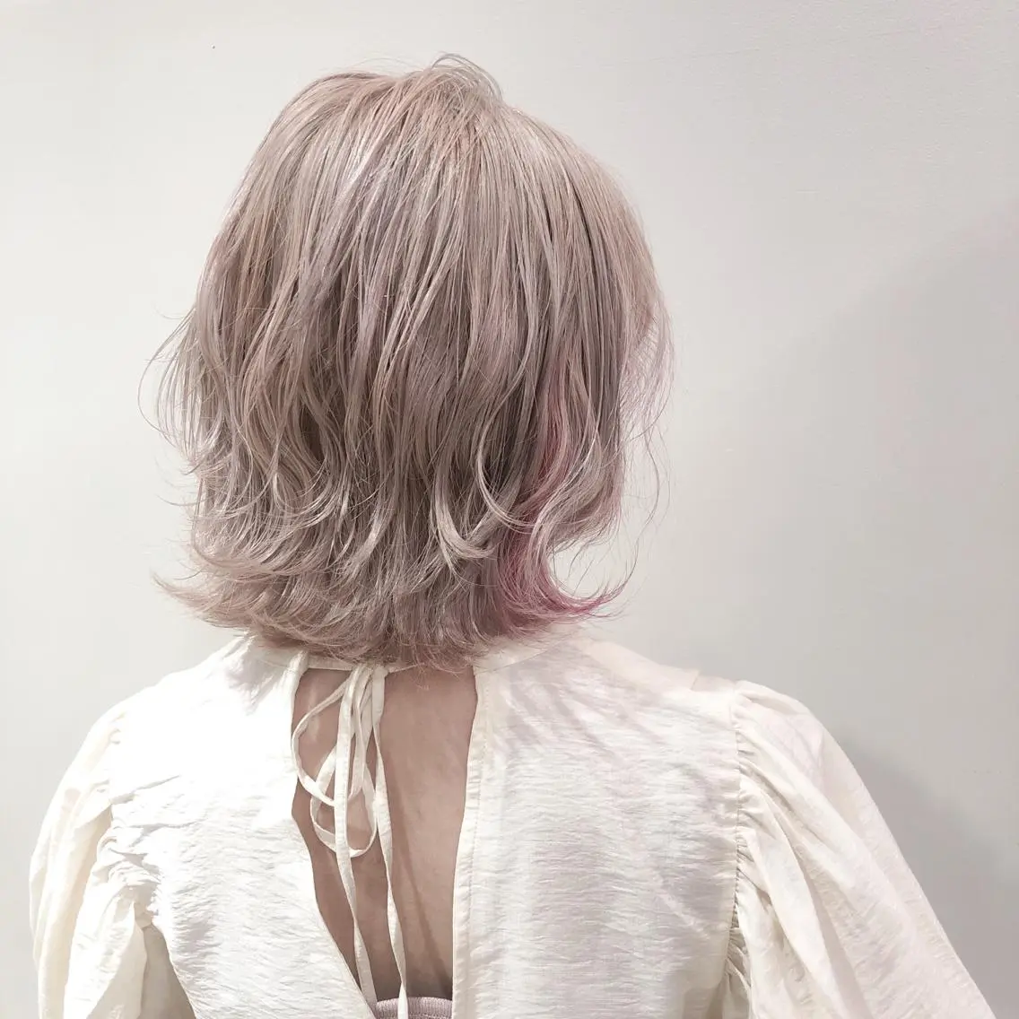 ショート カラー ヘアカラー 心斎橋 美髪職人　近江のヘアスタイル