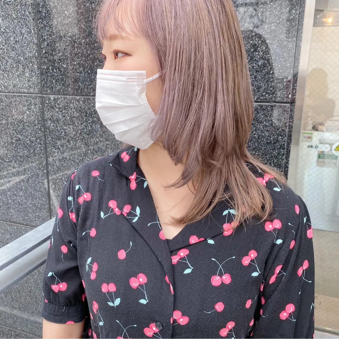 ミディアム カラー ラベンダーカラー レイヤーカット🪽 MARINA🦩のヘアスタイル