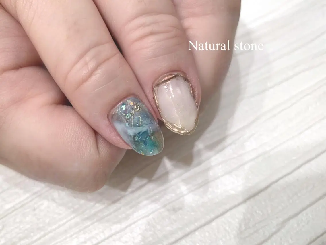 セミロング m kaori𓃟のネイルデザイン