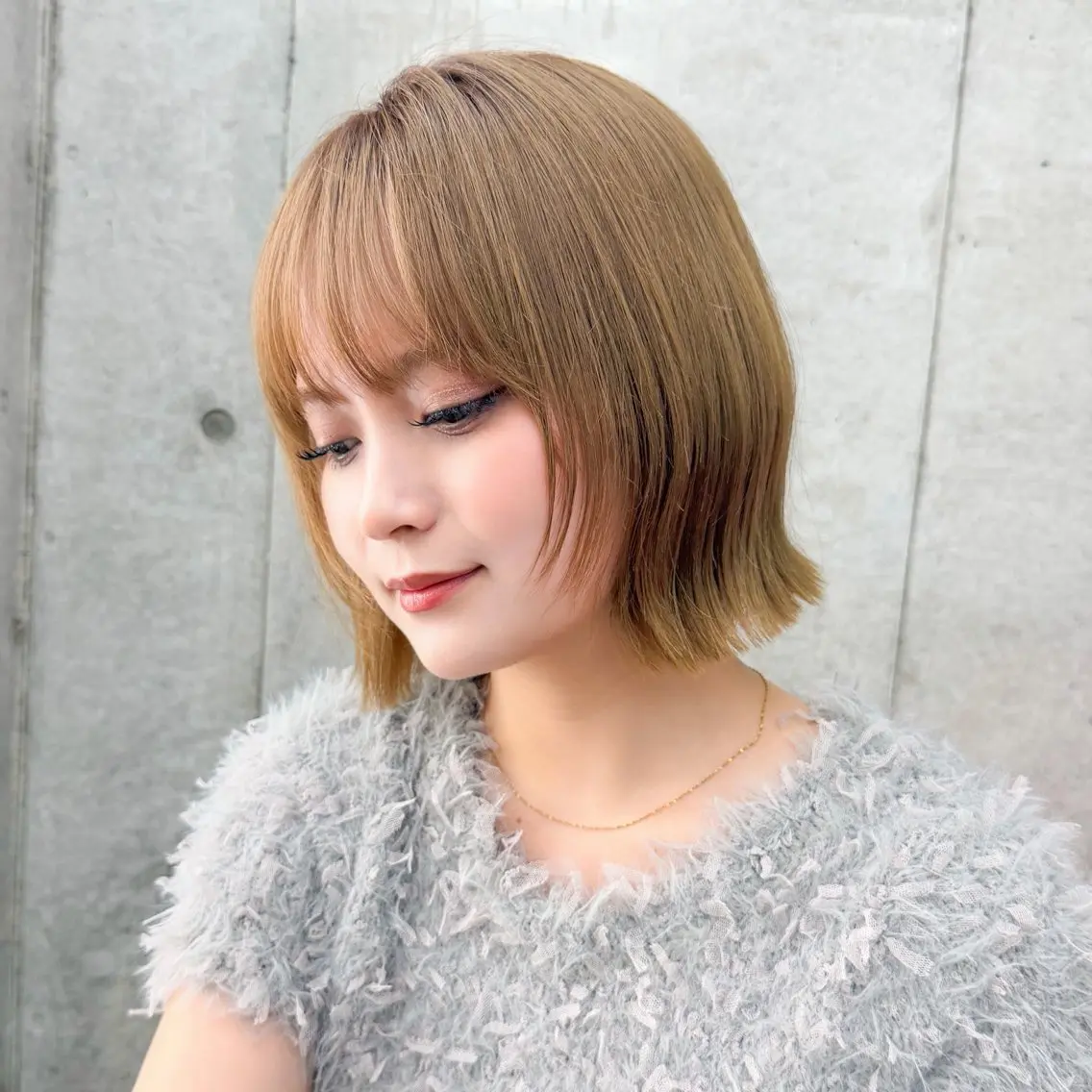 ミディアム カット ヘアカラー トリートメント 美髪矯正 💟Nanatsuのヘアスタイル