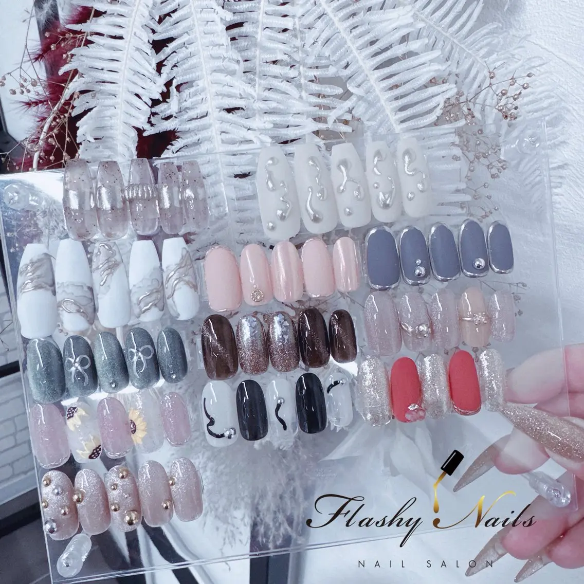 ネイル Flashy Nailsのマツエク・マツパデザイン