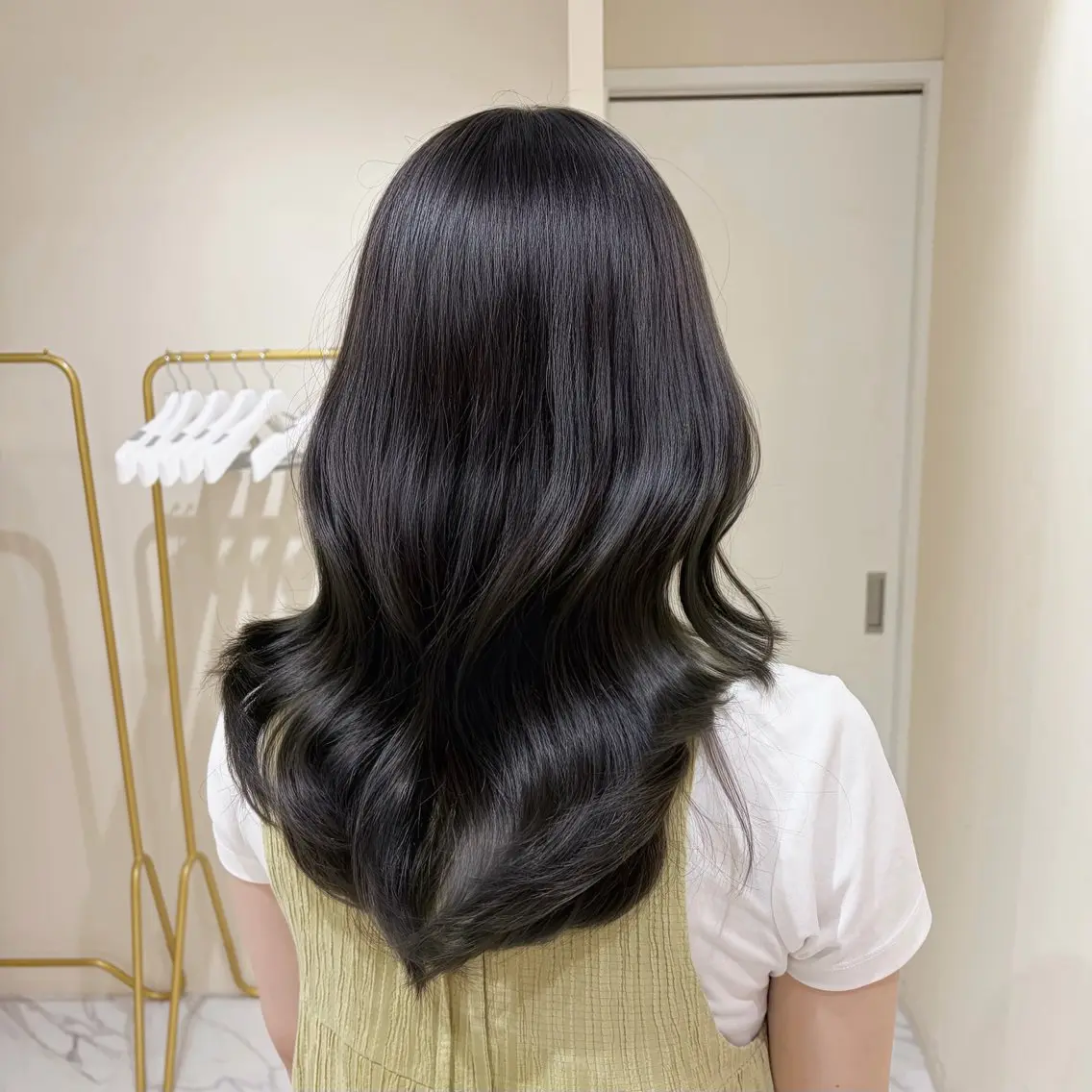セミロング カット ヘアカラー トリートメント 韓国レイヤーカット/ オリーブ/toa🕊のヘアスタイル