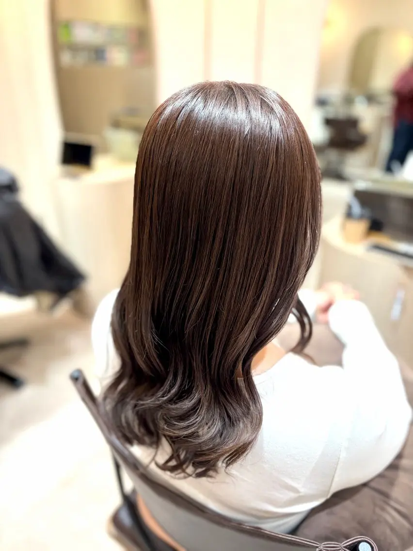 ロング カラー 菅原 渚のヘアスタイル