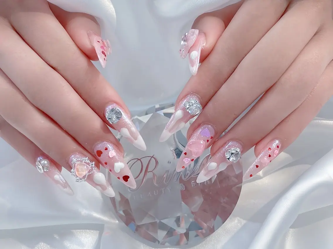 ネイル アートネイル ジェルネイル ロングネイル ニュアンスネイル スカルプネイル ハンドネイル Rin Nail 新大久保店のネイルデザイン