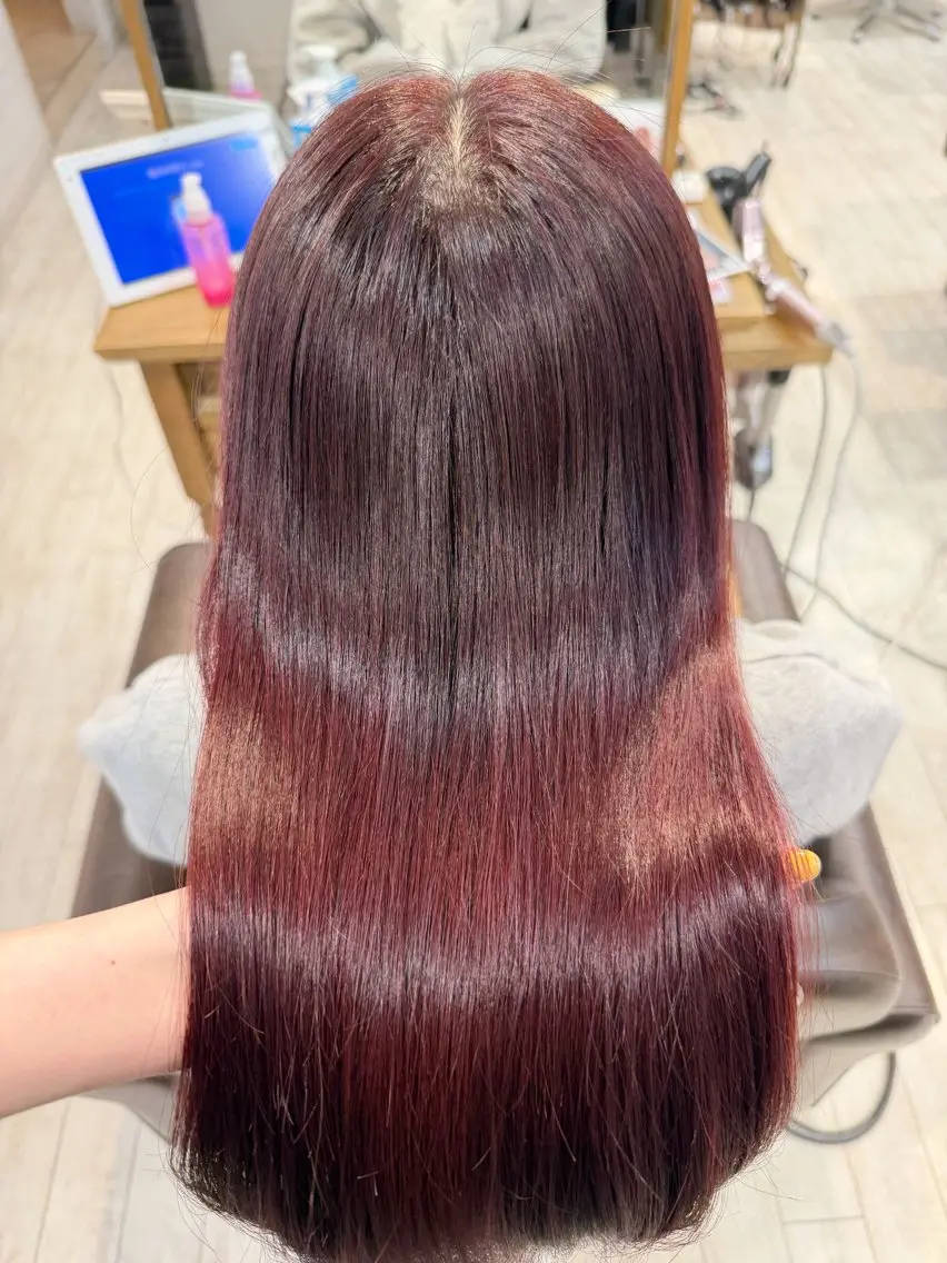 セミロング ヘアカラー 杉浦 悠月のヘアスタイル