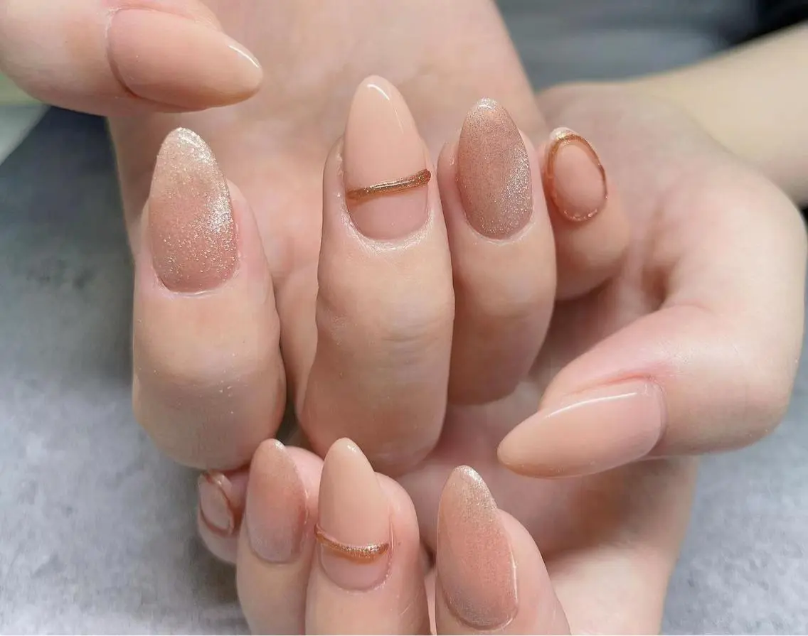 ネイル ハンドネイル マキ ネイルサロンのネイルデザイン