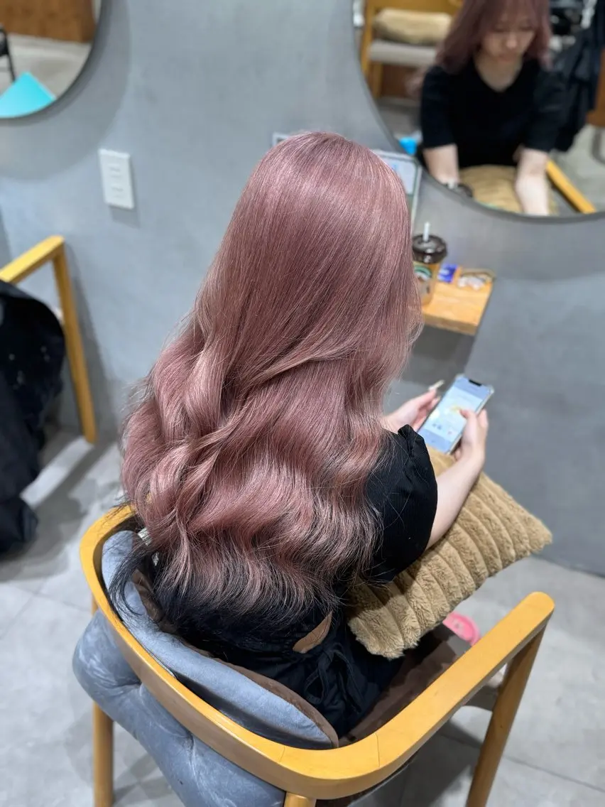 ロング カラー カット ヘアカラー 💛ブリーチカラー /ブリーチ縮毛💛のヘアスタイル