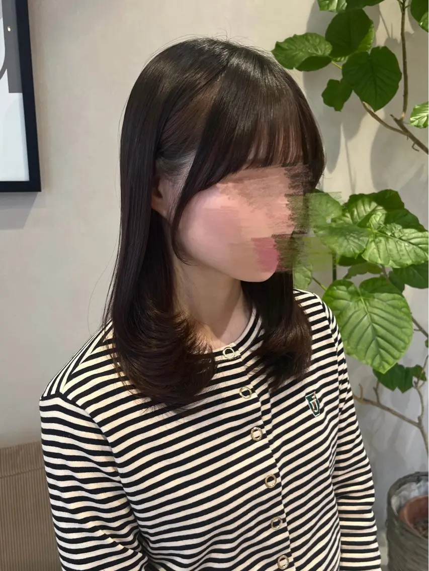 ミディアム 顔周りカット レイヤーカット レイヤー⌇アレンジ ⌇misato🩶のヘアスタイル