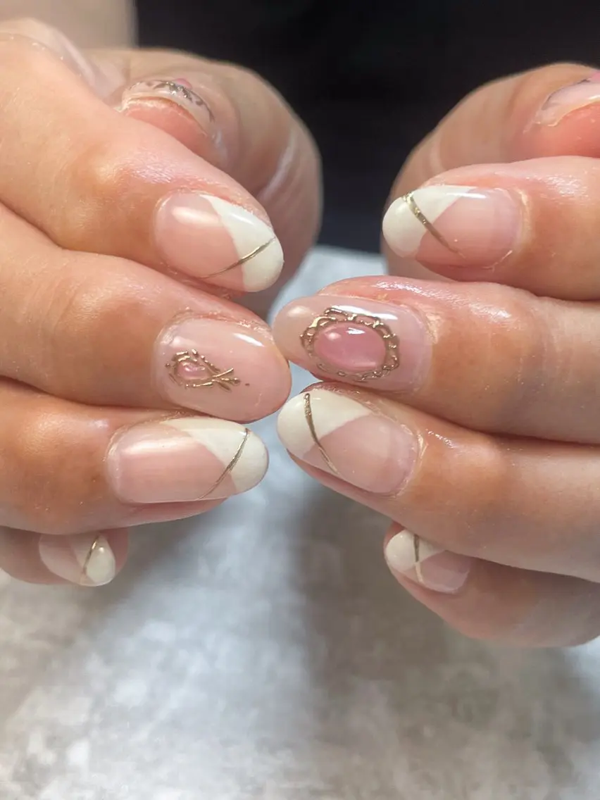 ネイル ハンドネイル FIORITURA aiのネイルデザイン