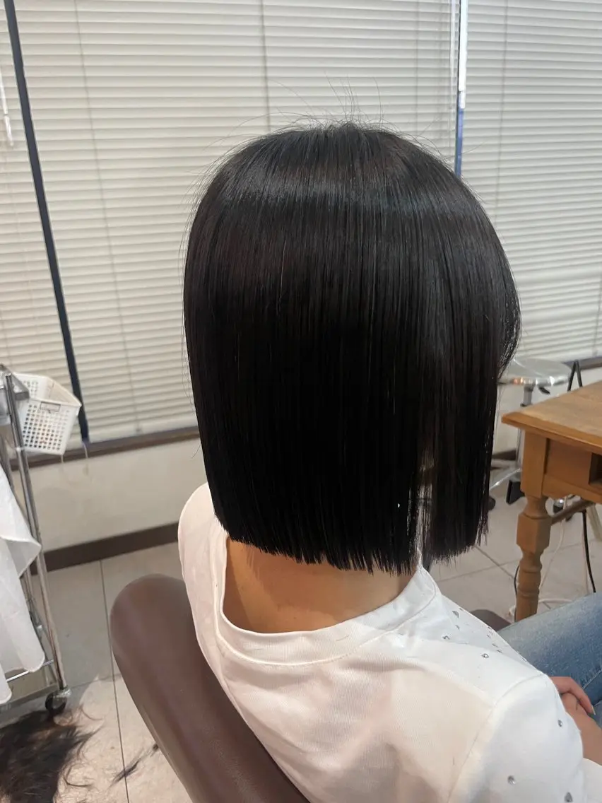 ミディアム ボブ TIDEHAIR SHUKAのヘアスタイル