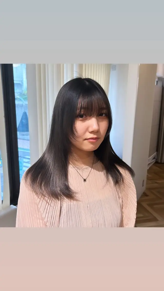 セミロング カラー ベージュカラー 透明感カラー ピンクカラー デザインカラー 🥨HAZUKiのヘアスタイル