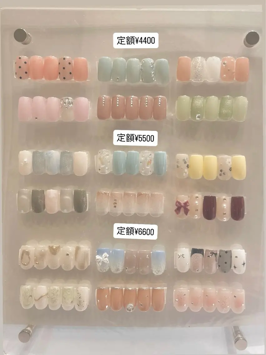 定額ネイル🩷¥4400〜6600(オフなし)の写真