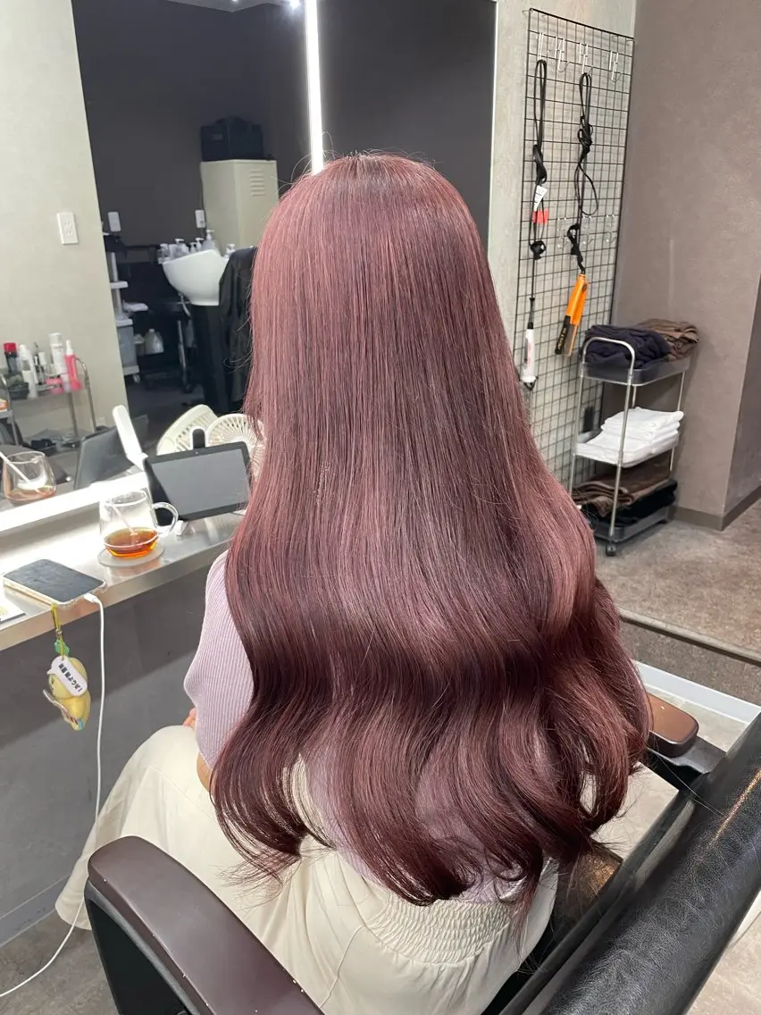 ロング ヘアカラー カラーリスト Maiのヘアスタイル