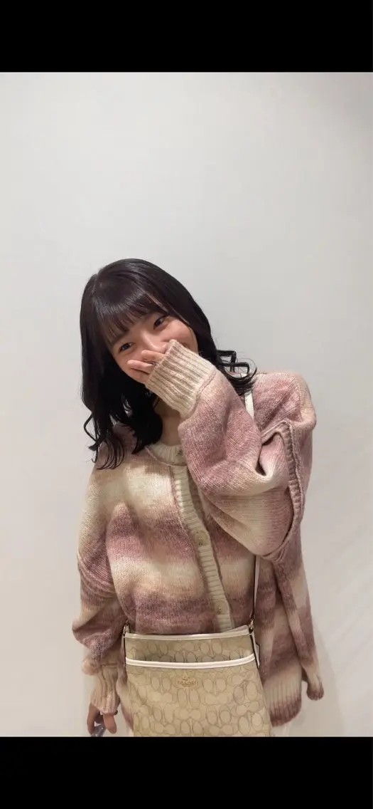 カラー ヘアカラー ふわっと抜け感🫧 ブラウンベージュ🤎のヘアスタイル