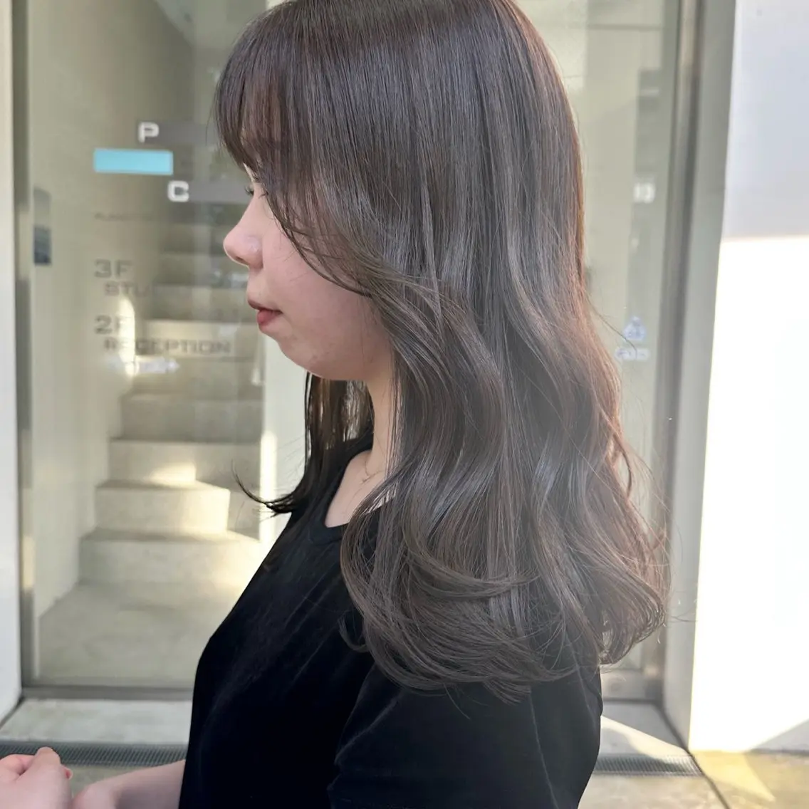 ロング カラー カット ヘアカラー トリートメント ヘッドスパ 縮毛/透明感カラー Mariamu🫧のヘアスタイル