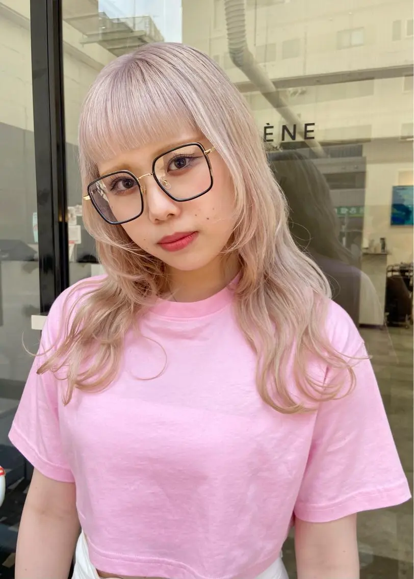 ☺︎︎Wカラー(リタッチ)+トリートメントの写真